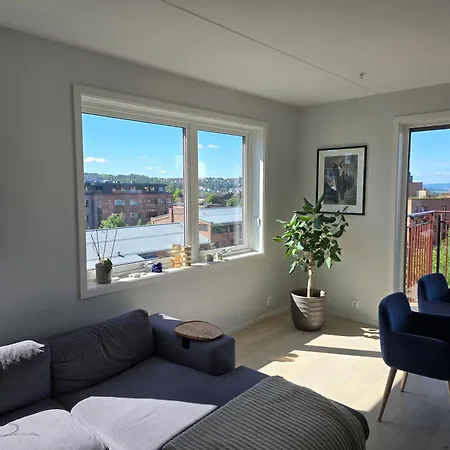 Luxury View With 2 Bedrooms And A Balcony * 오슬로