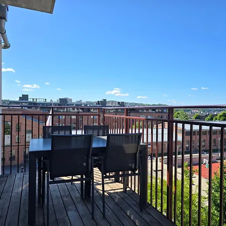 Luxury View With 2 Bedrooms And A Balcony 오슬로